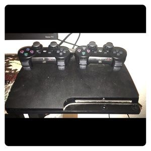 Ps3, 25 games, 2 controllers